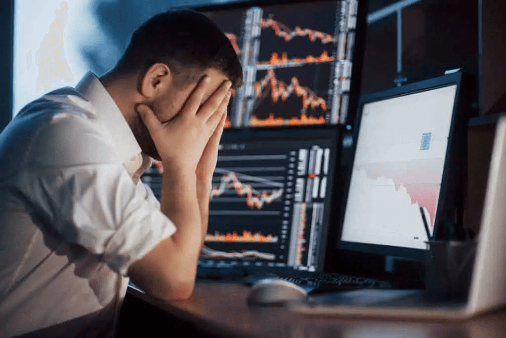 Cover Image for ⚠️ 5 Types of Indicators That Are Actually Killing Your Win Rate